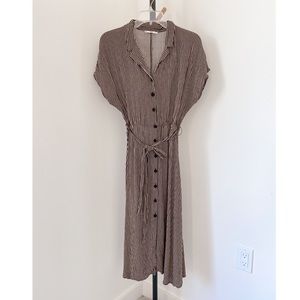 Mango Button Down Dress w/tie belt size 6